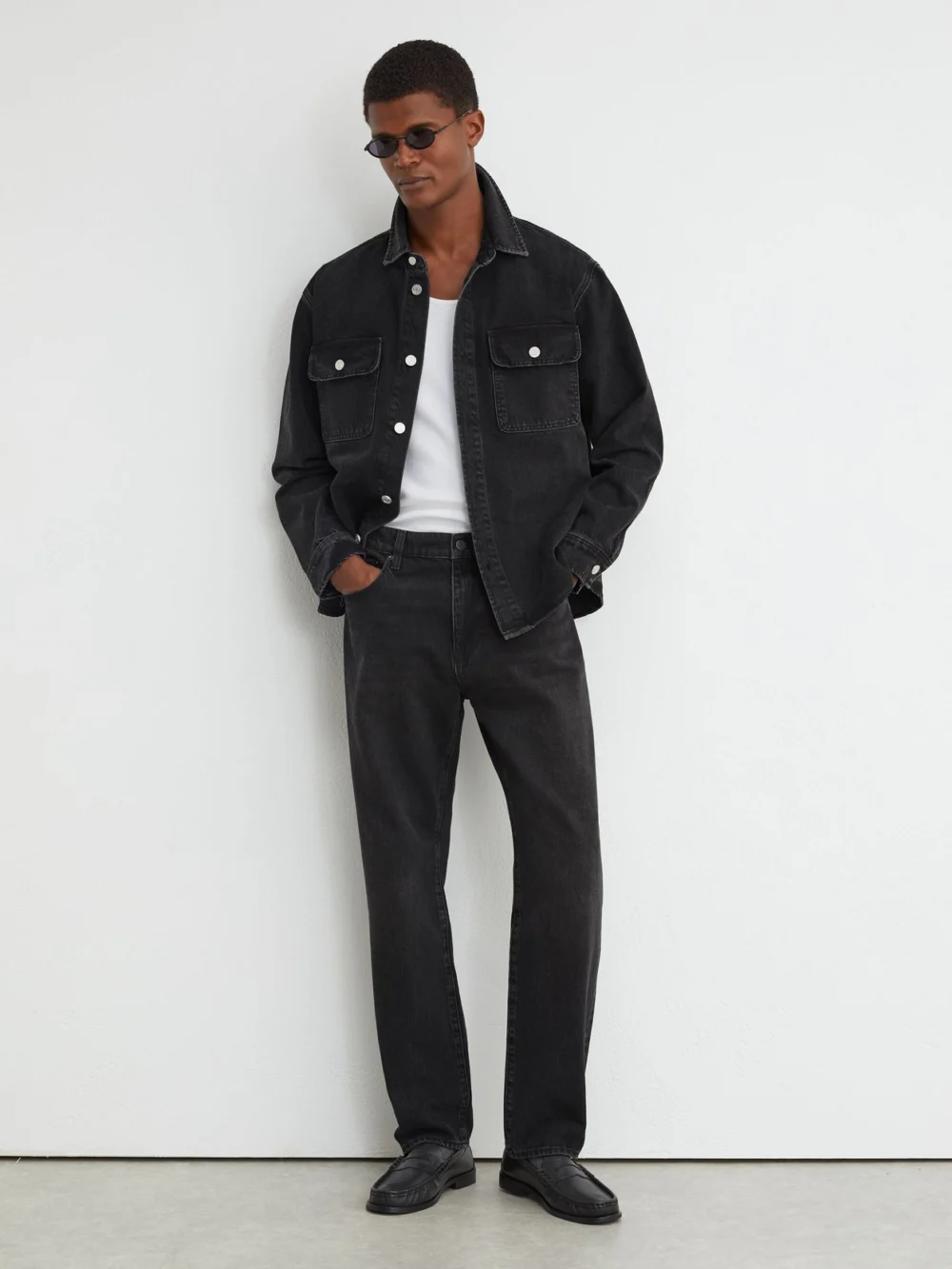 Reiss Black Relaxed Straight-leg Jeans