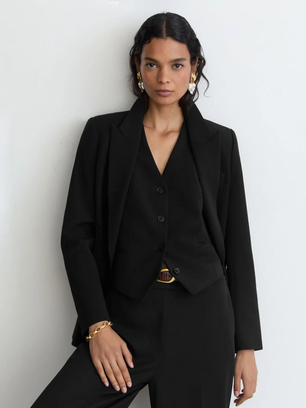 Reiss Black Single-breasted Twill Waistcoat, view 4