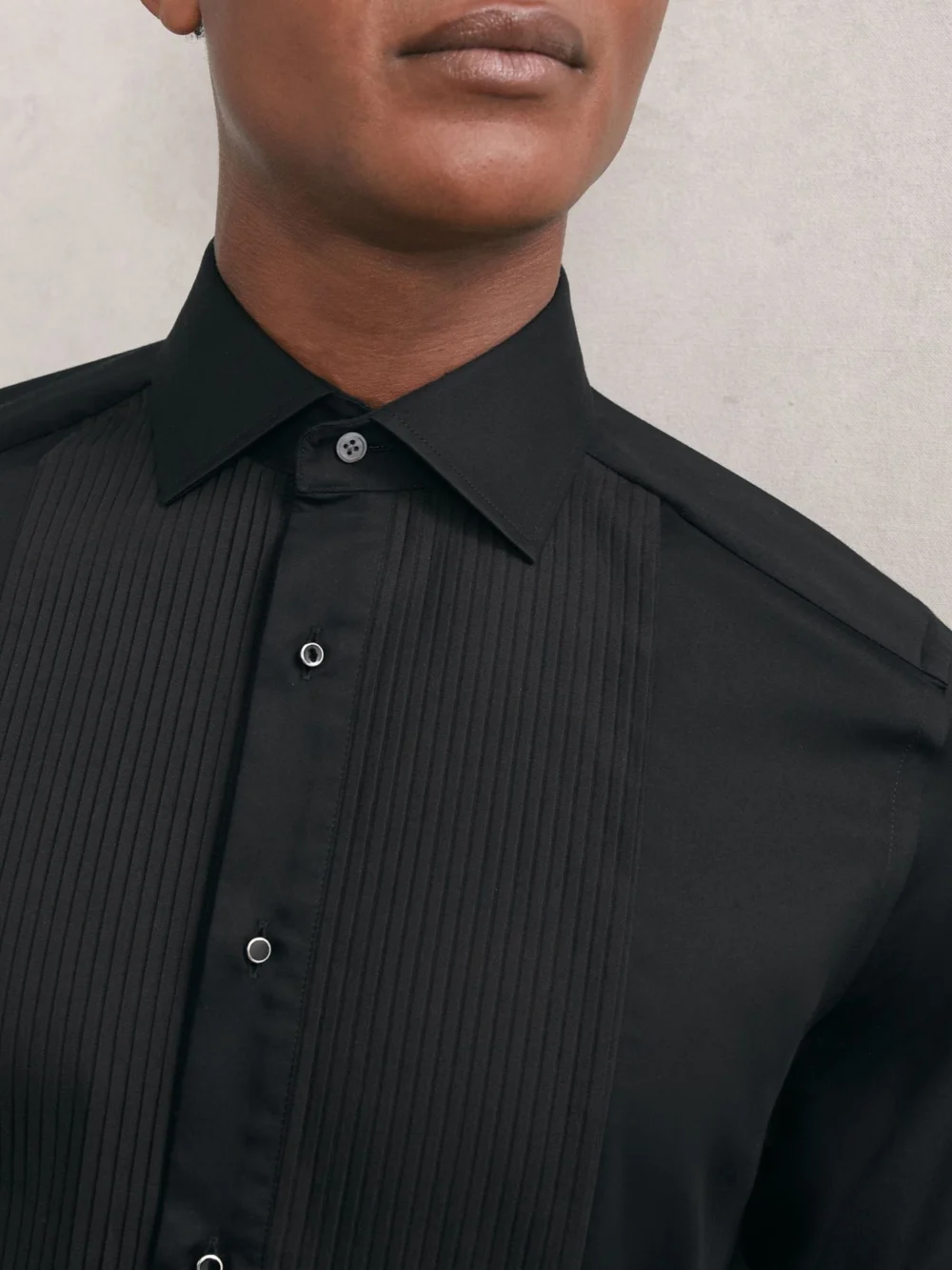 Reiss Black Slim Fit Cotton Dinner Shirt, view 3