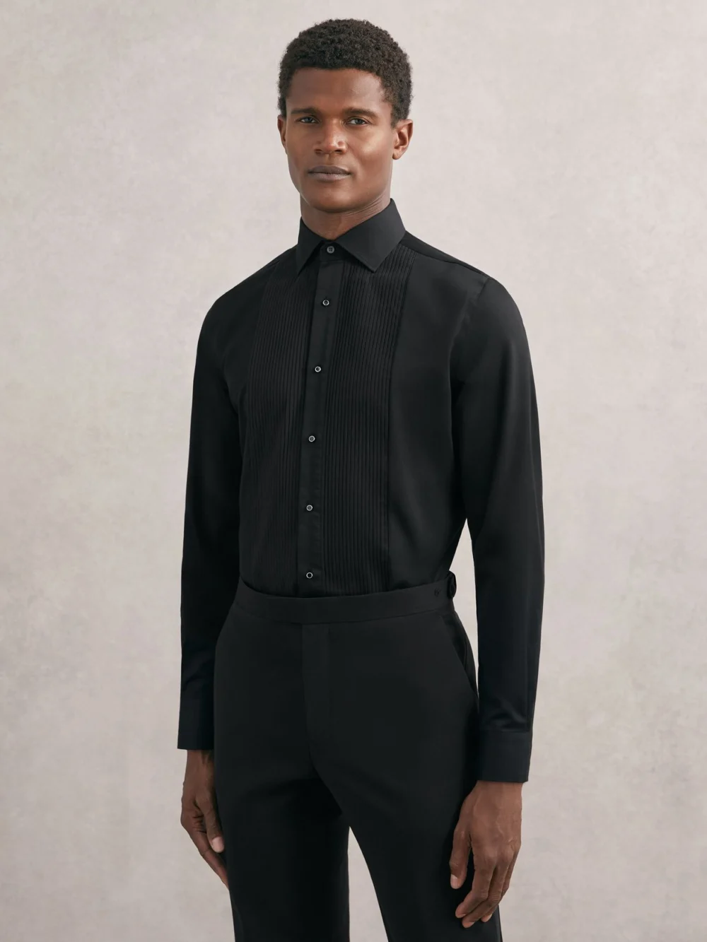 Reiss Black Slim Fit Cotton Dinner Shirt, view 5