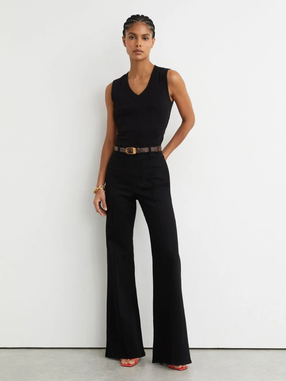 Reiss Black Stretch-cotton Rib Ruched V-neck Vest, view 3