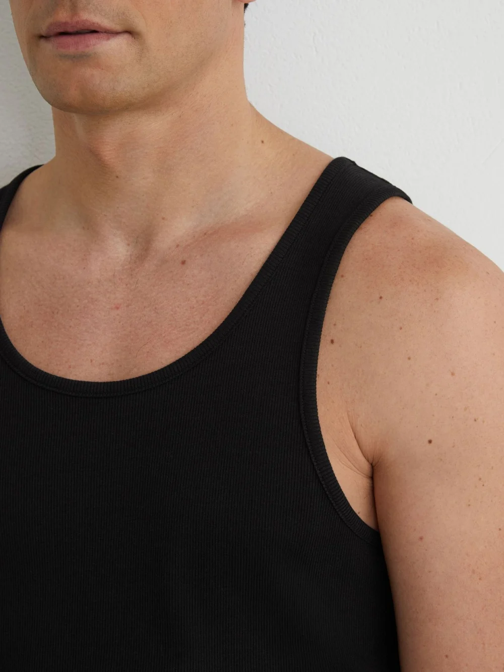 Reiss Black Stretch-cotton Ribbed Vest, view 3