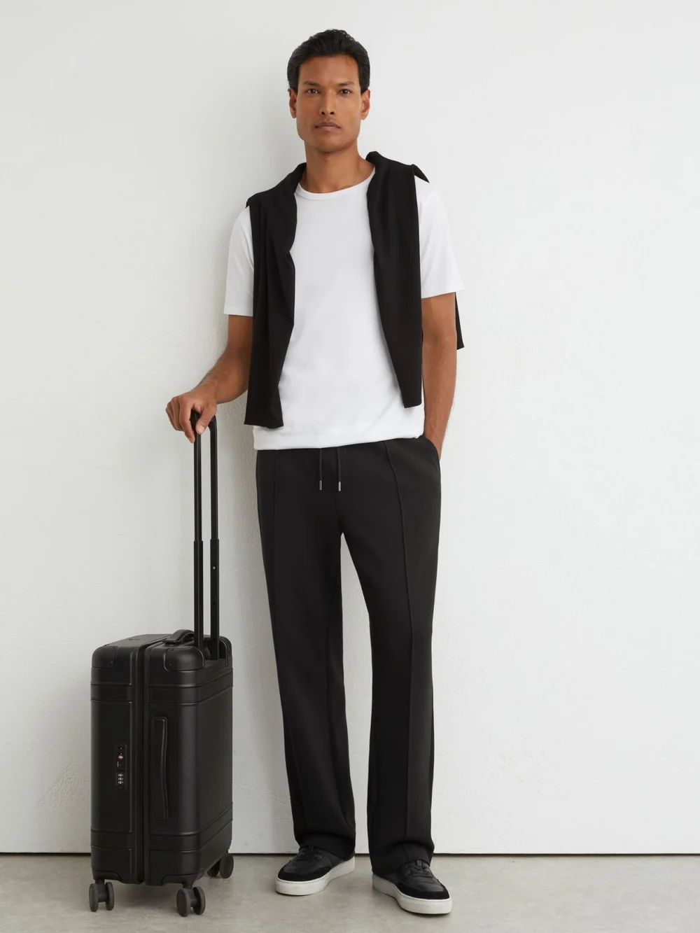 Reiss Black Sueded Interlock Jersey Straight-leg Joggers