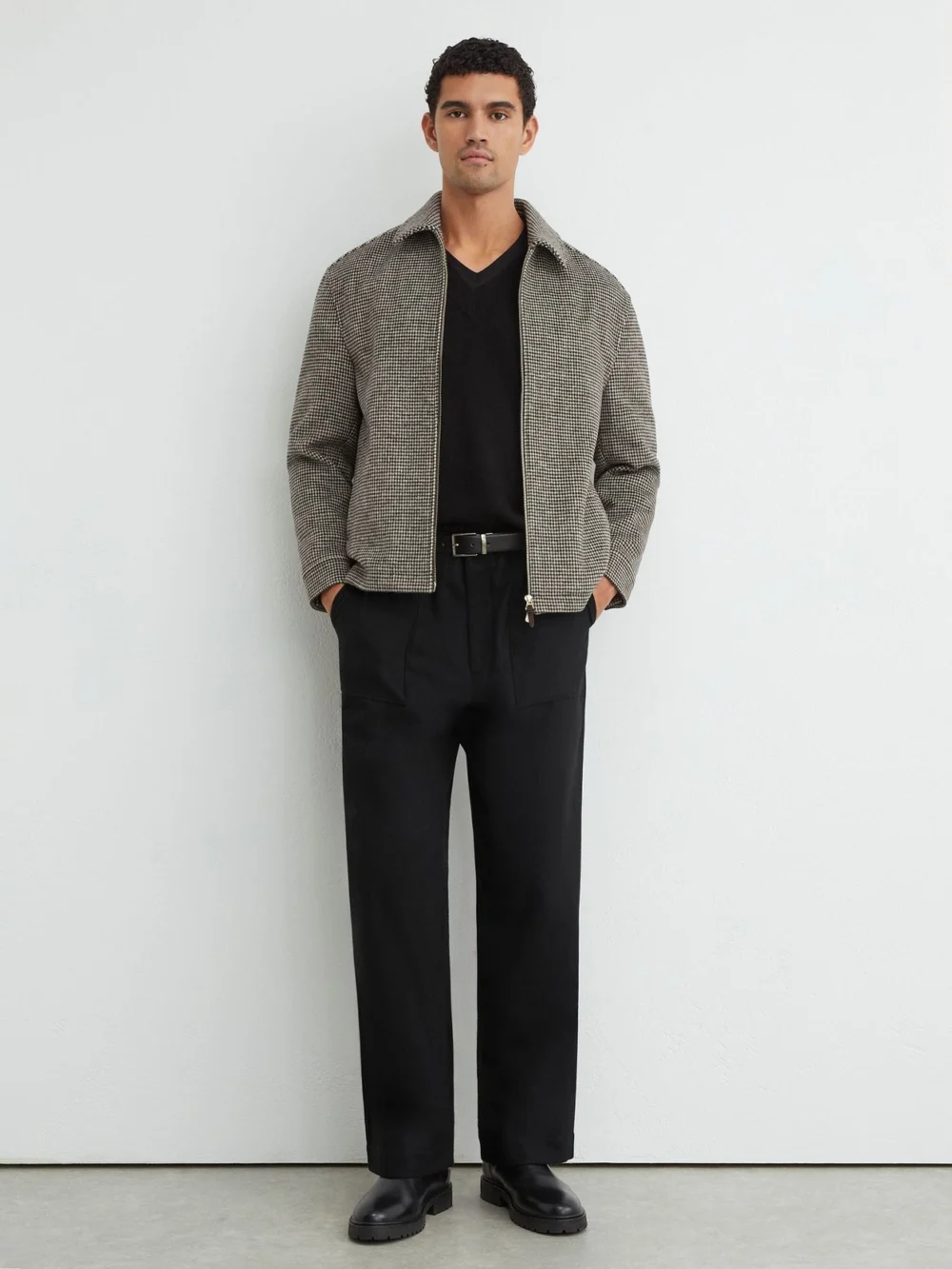 Reiss Black Wool-blend Relaxed-fit Trousers