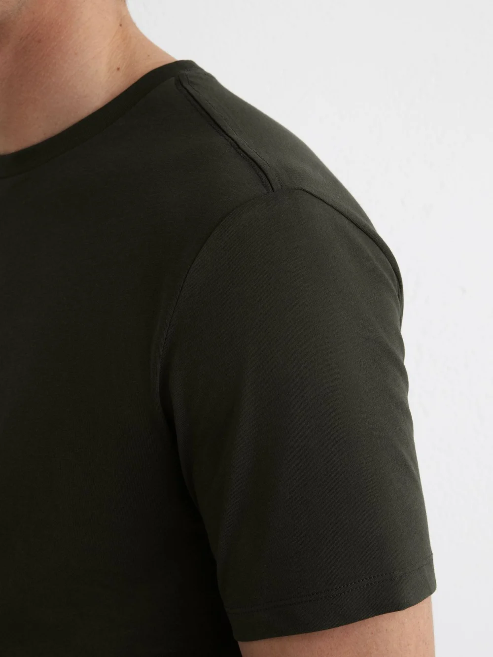 Reiss Bless Oxidised Green Marl Cotton-blend Tailored-fit T-shirt, view 3