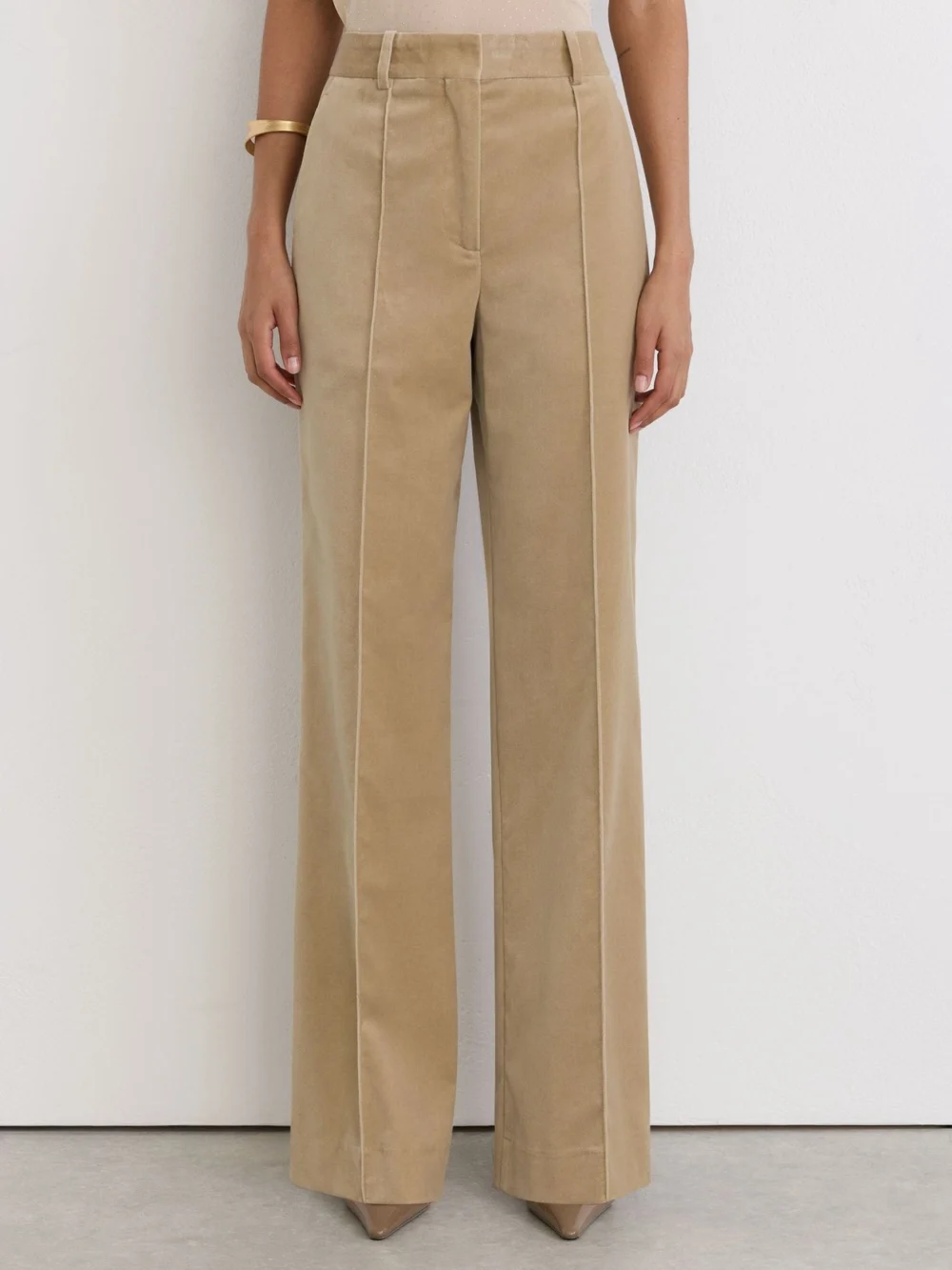 Reiss Blonde Neutral Velvet Flared Pintuck Suit Trousers, view 3