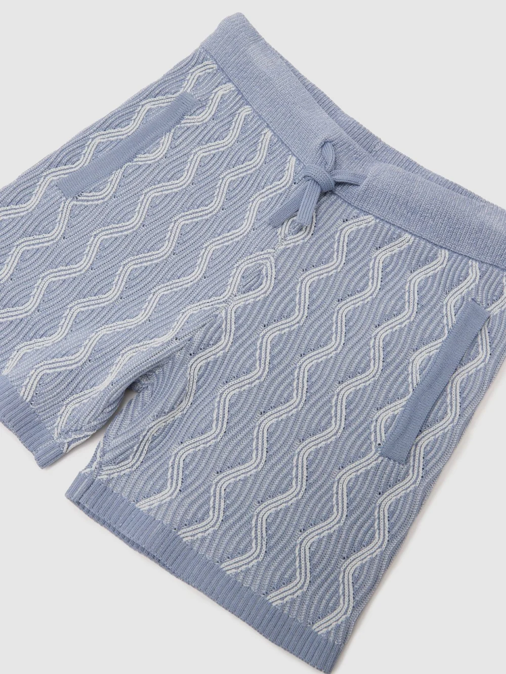 Reiss Blue 9-13 yrs Wave-knit Drawstring Shorts, view 3
