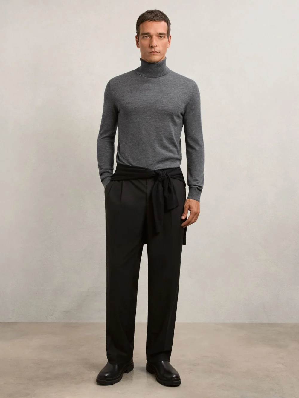 Reiss Caine Men's Dark Grey Wool Slim Fit Merino Roll Neck Jumper, view 3