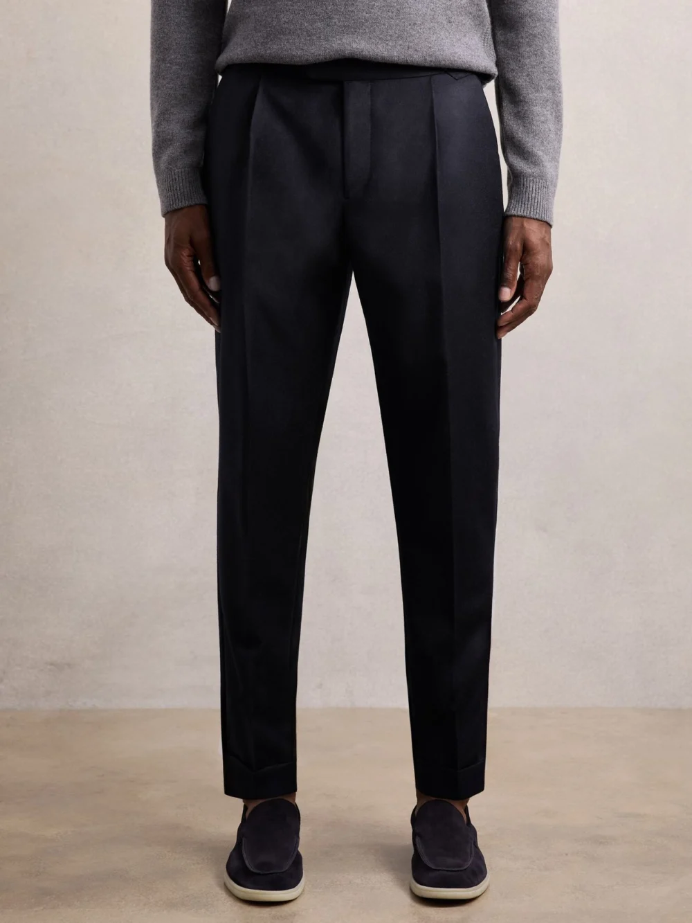 Reiss Cantwell Men's Navy Stretch-cotton Tapered Trousers, view 3