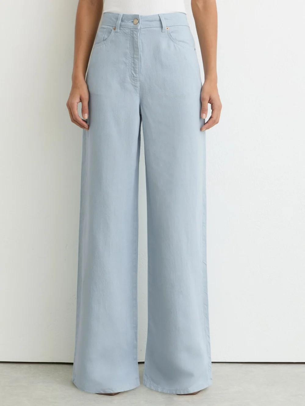 Reiss Carmen Women's Blue Lyocell-linen Wide-leg Trousers, view 4