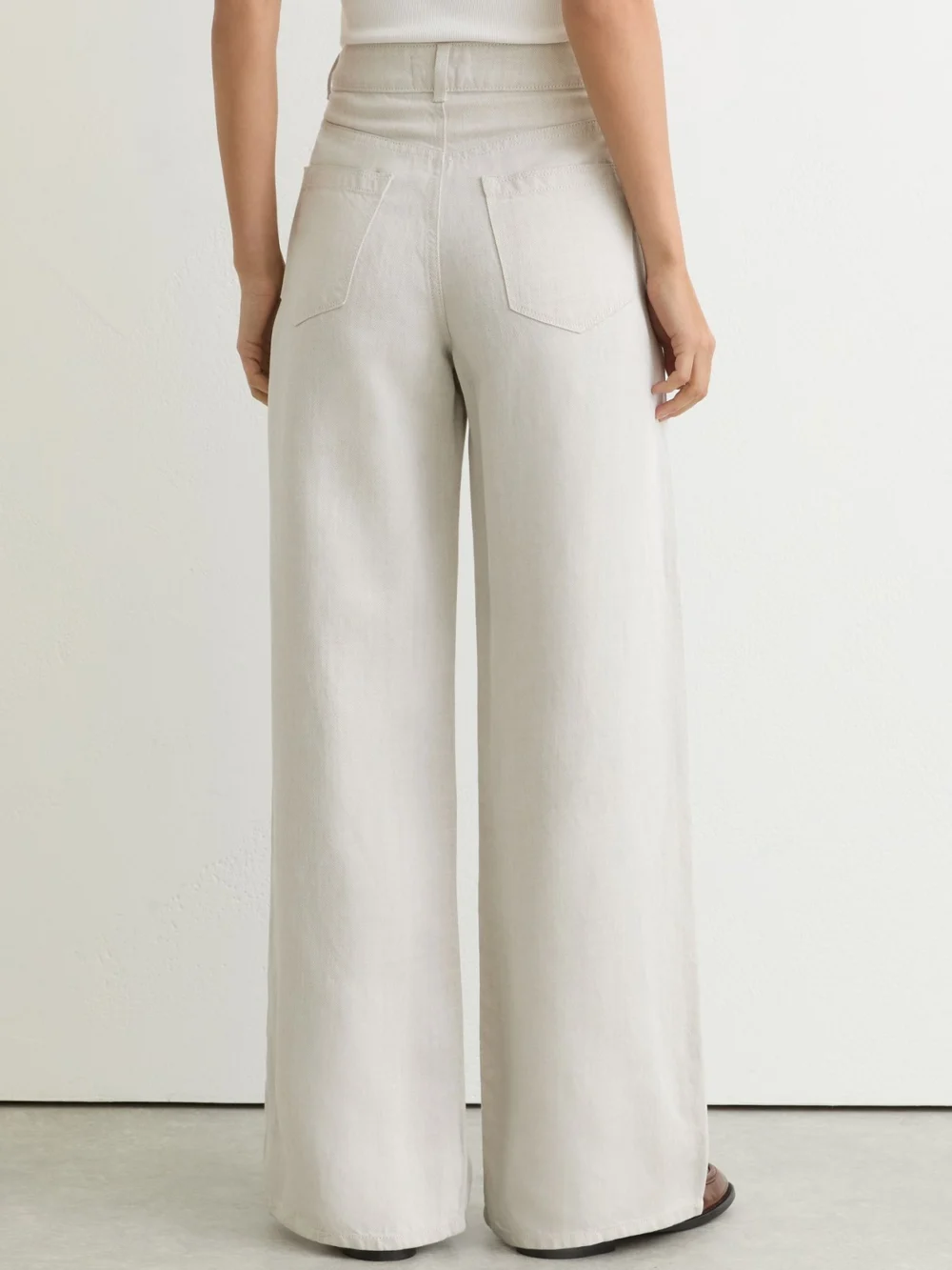 Reiss Carmen Women's Neutral Lyocell-linen Wide-leg Trousers, view 4
