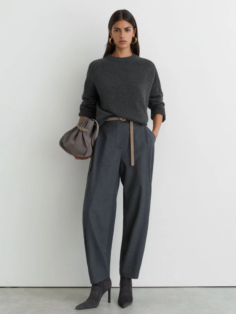 Reiss Charcoal Grey Wool-cashmere Crew-neck Raglan Jumper, view 4