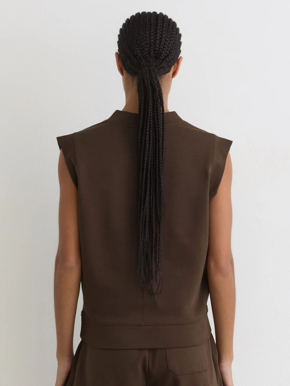 Reiss Chocolate Brown Cotton-blend Sleeveless V-neck Sweat Top, view 4