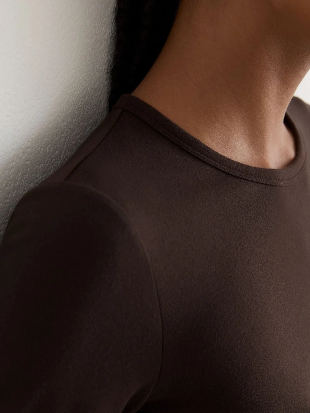 Reiss Chocolate Brown Cotton Crew-neck Long-sleeve T-shirt with Stretch, view 3