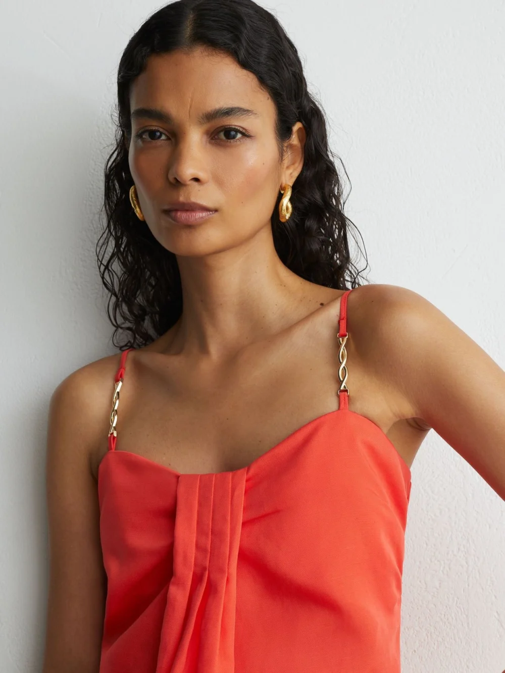 Reiss Coral Red Lyocell-linen Pleat-detail Mini Dress, view 4