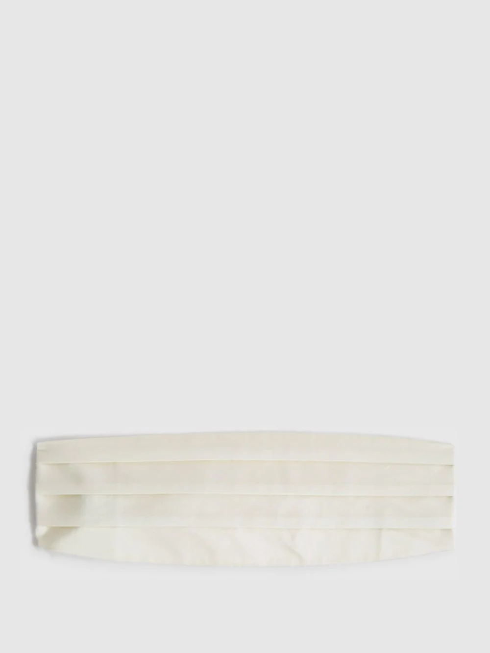 Reiss Cream Silk Cummerbund