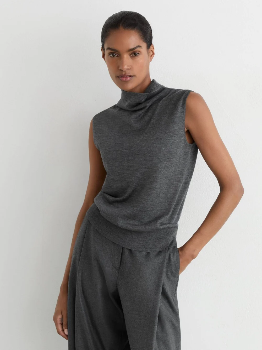 Reiss Dark Charcoal Grey Ultra-soft Merino Wool Funnel-neck Vest, view 3