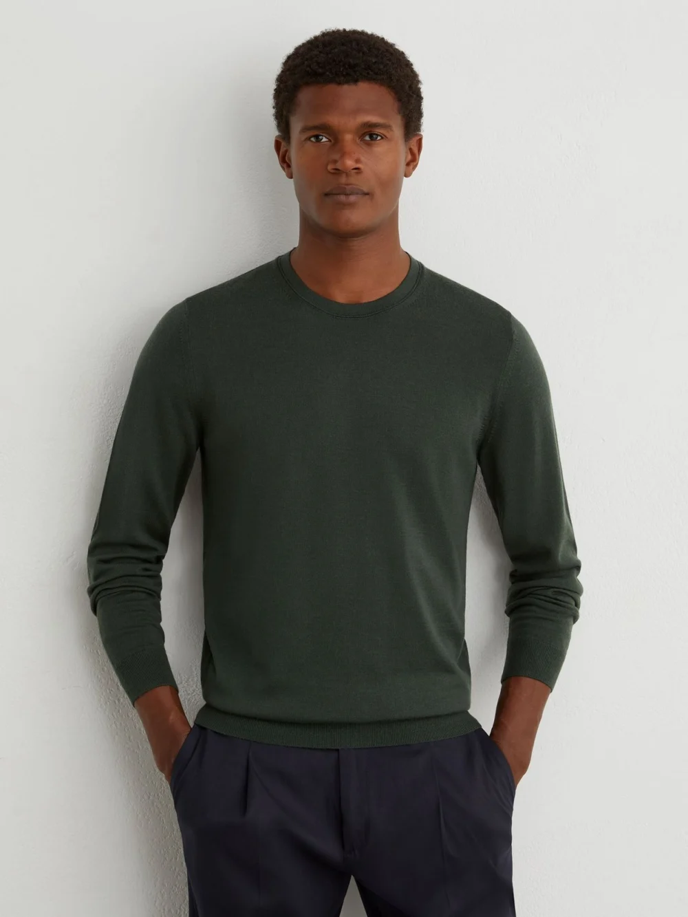 Reiss Dark Green Merino Wool Crew-neck Jumper, view 4