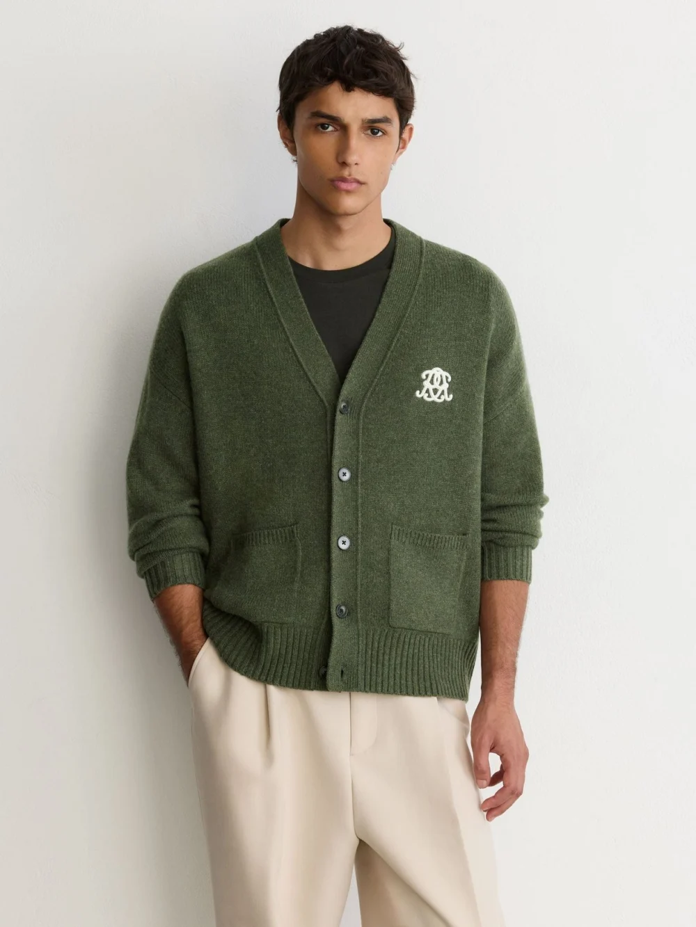 Reiss Dark Green Monogram Embroidered Relaxed Wool Cardigan, view 4