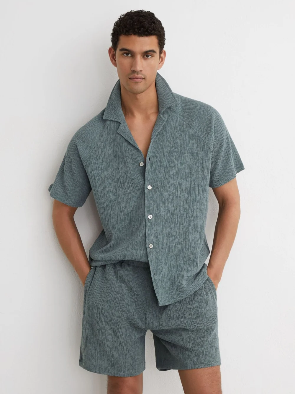 Reiss Dark Sage Textured Raglan Cuban-collar Shirt, view 3