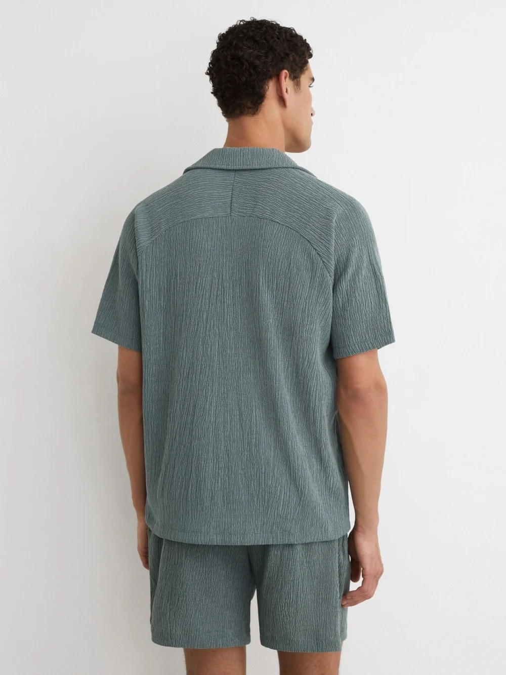Reiss Dark Sage Textured Raglan Cuban-collar Shirt, view 4