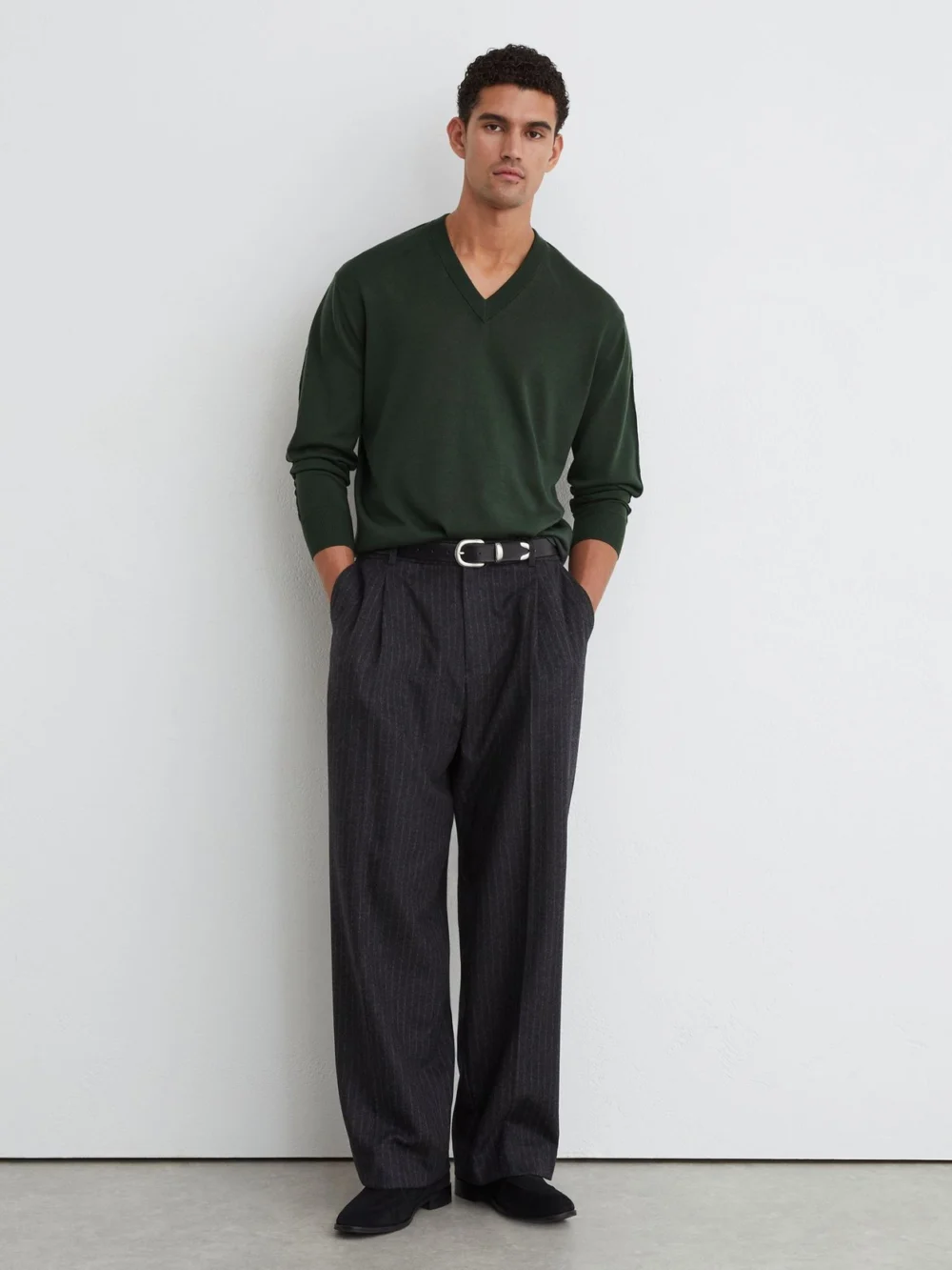 Reiss Earlsfield Men's Dark Green Merino Wool V-neck Jumper