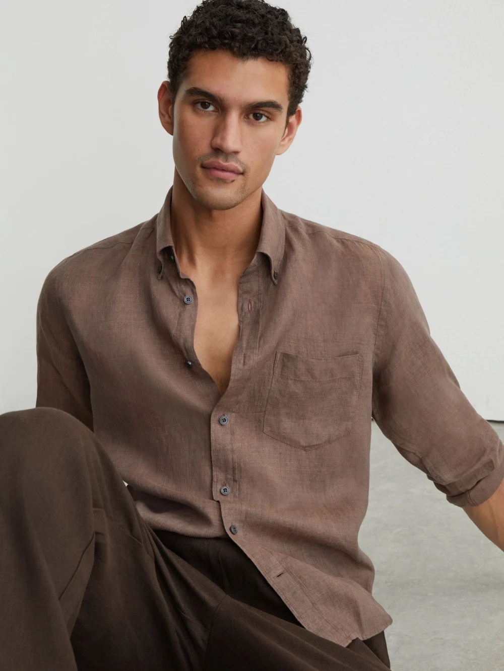 Reiss Espresso Brown Linen Regular-fit Button-down Shirt, view 3