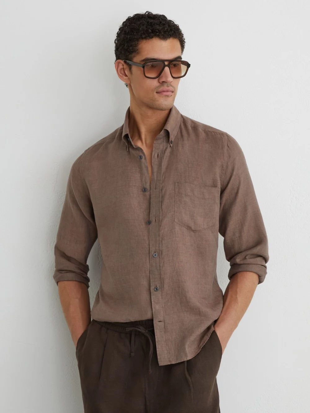 Reiss Espresso Brown Linen Regular-fit Button-down Shirt, view 4