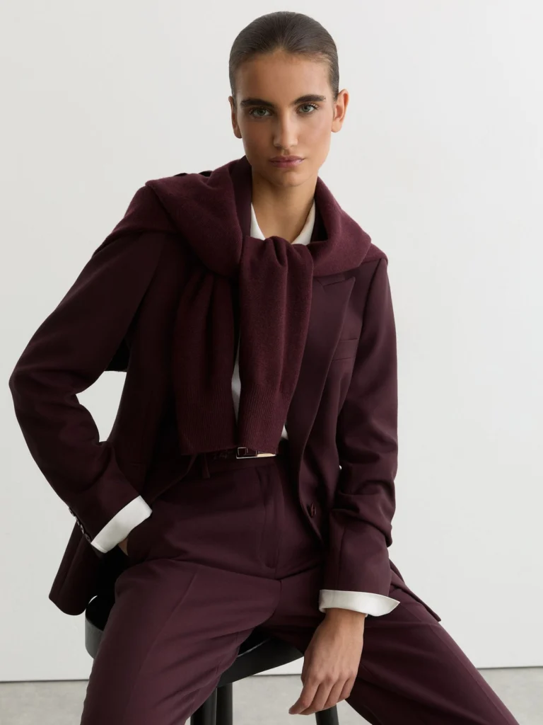 Reiss Gabi Dark Berry Tailored Single Breasted Suit Blazer, 6