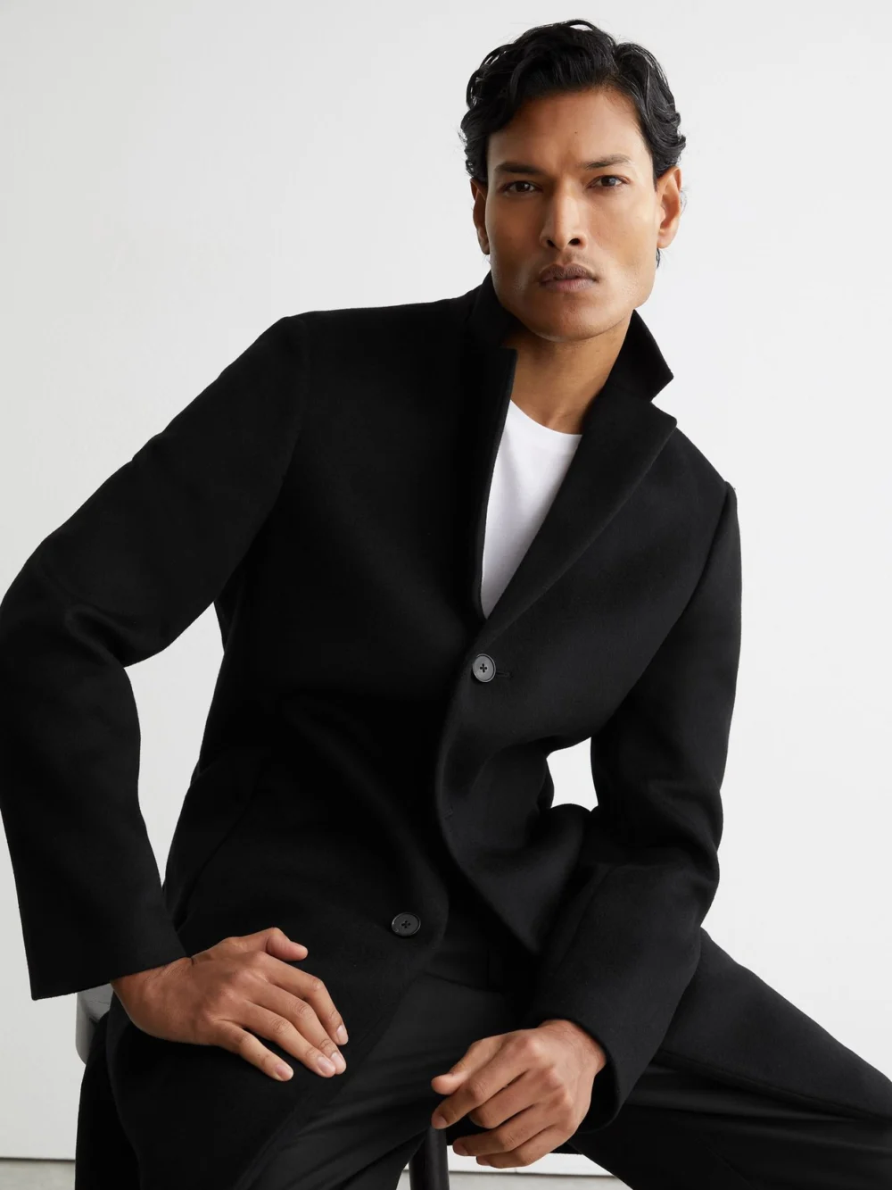 Reiss Gable Men's Black Wool-blend Single-breasted Overcoat, view 3