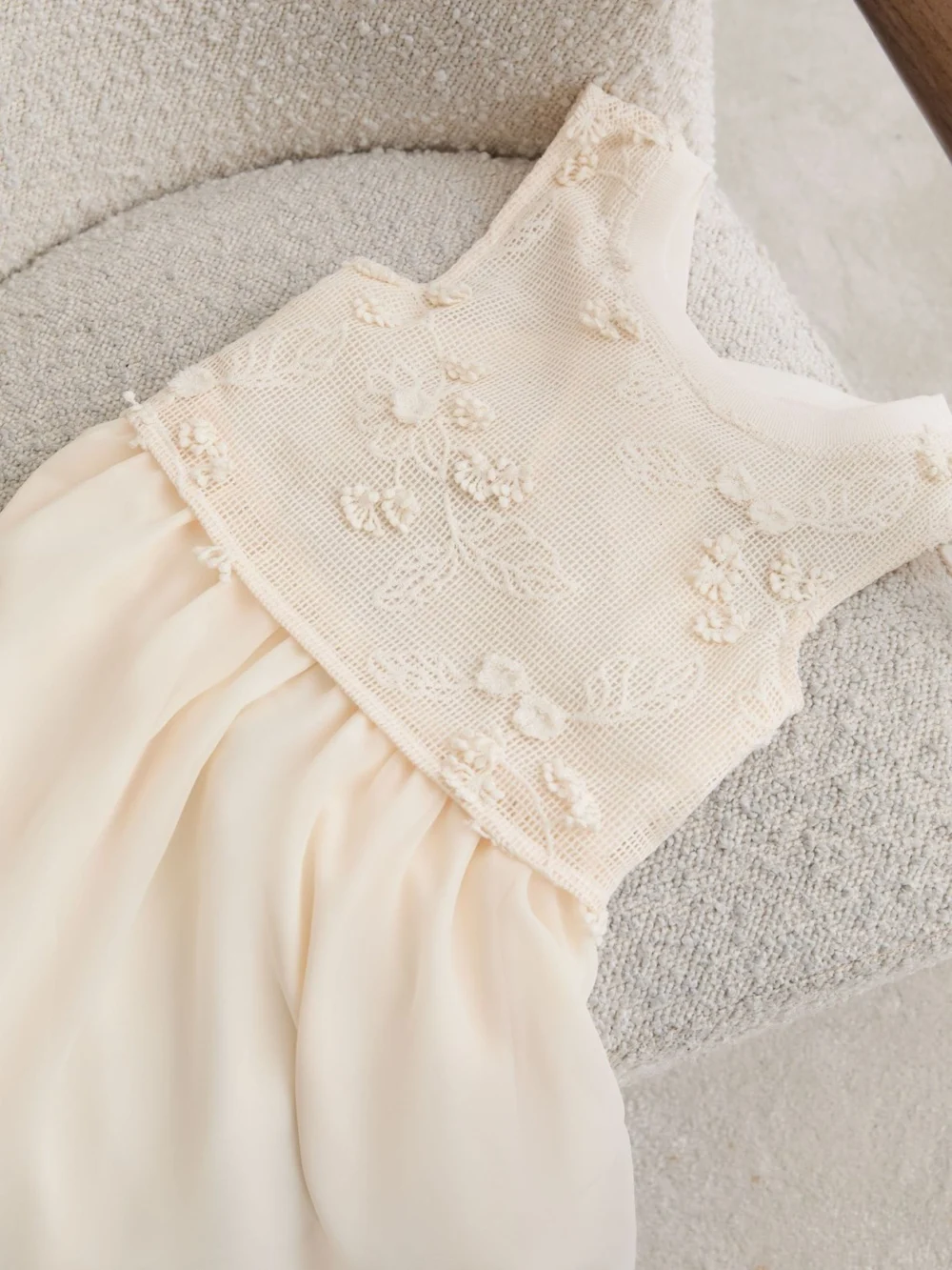 Reiss Gianna Neutral 9-13 yrs Floral-embroidered Latticework Dress, 9-10 Years in beige