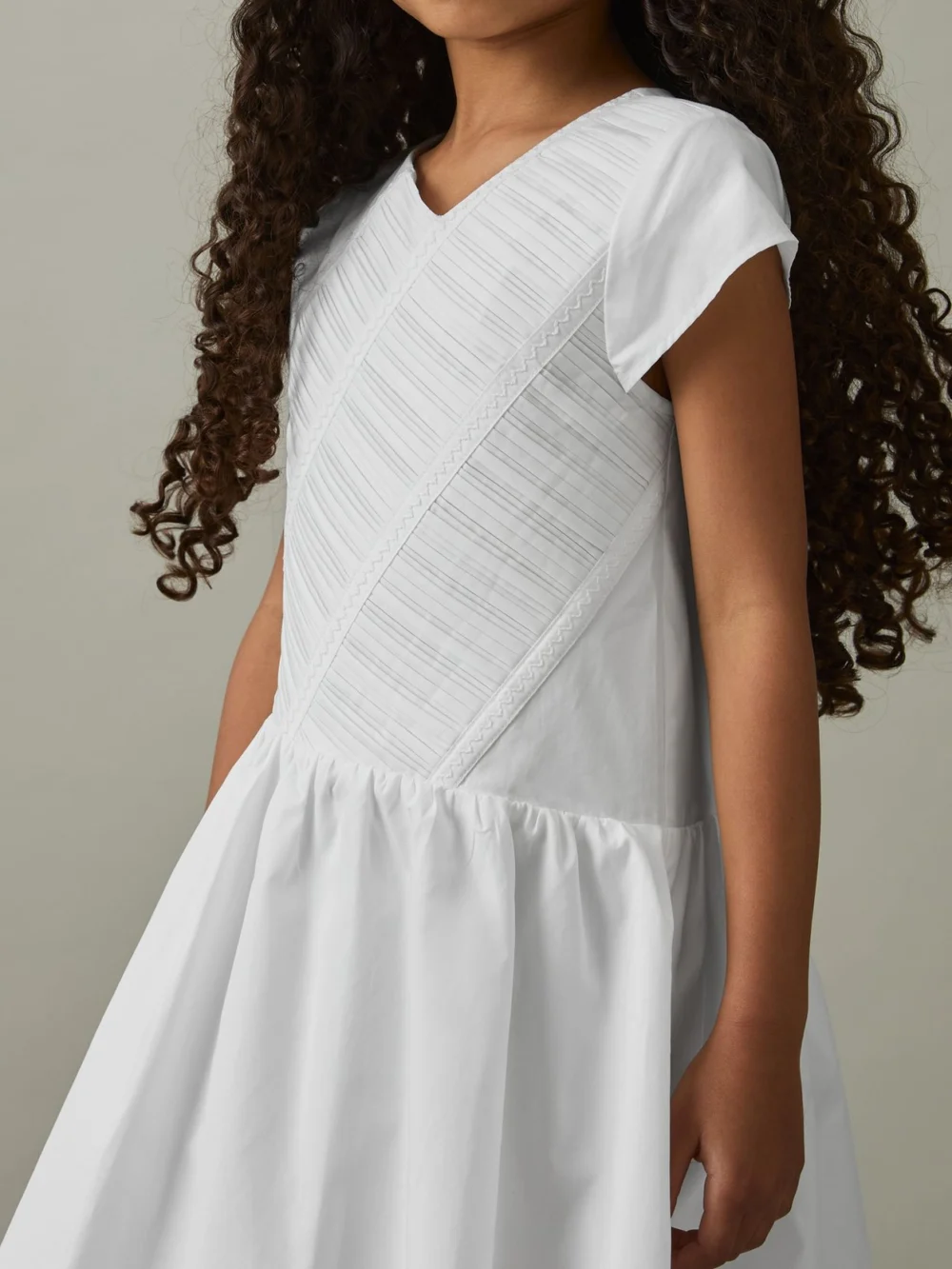 Reiss Girls Cream Cotton Tucked-Pleat Dress, view 3