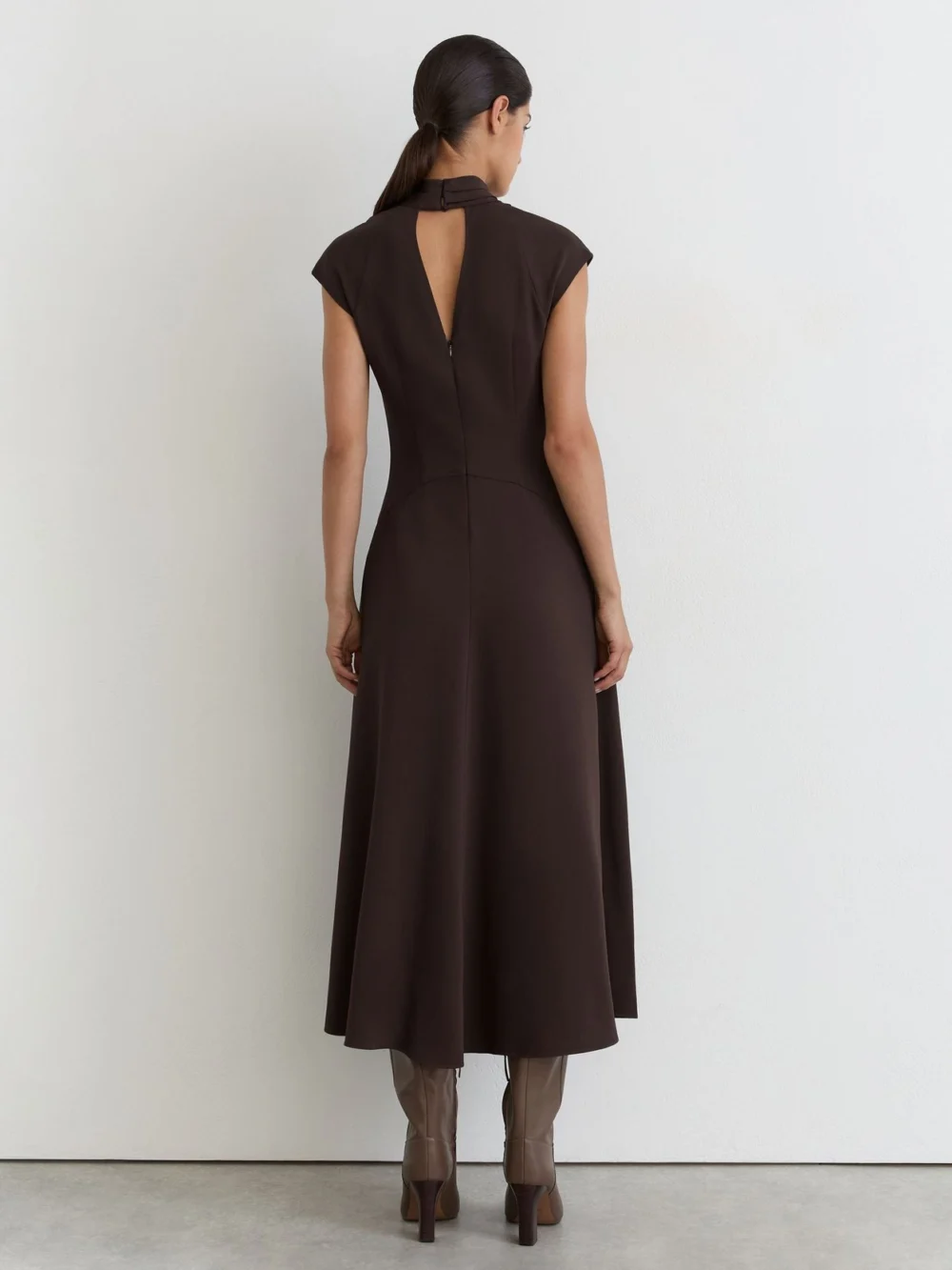 Reiss Grape Burgundy High-neck Pleat-detail Midi Dress, view 4
