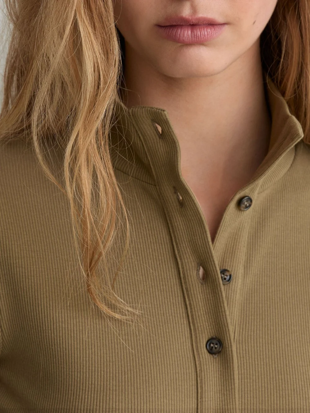 Reiss Ida Khaki Green Ida Cotton-stretch Funnel-neck Top, view 3