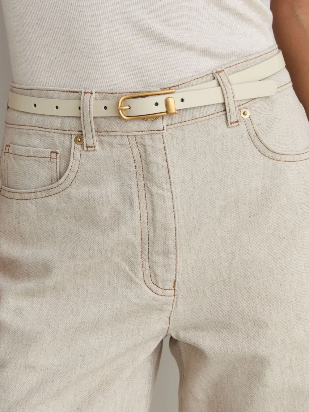 Reiss Iris Stone Slim Leather Half-keeper Belt, S, view 4