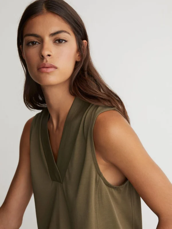 Reiss Khaki Green Jersey V-neck Vest