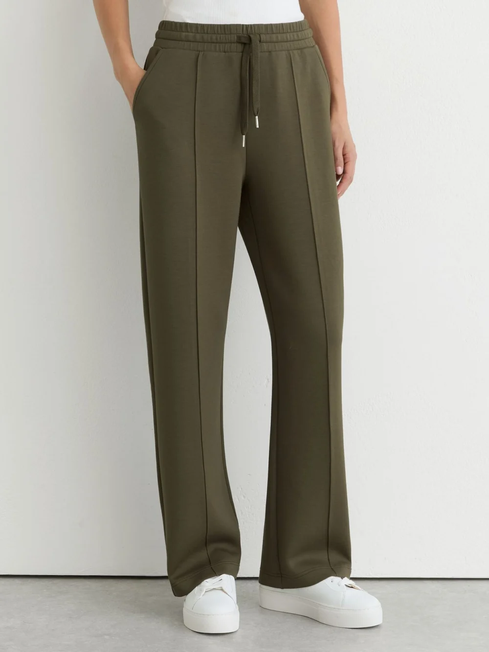 Reiss Khaki Green Premium Interlock Wide-leg Joggers, view 3