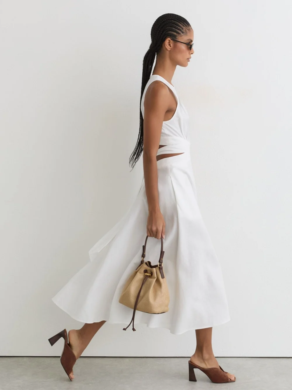 Reiss Linen-cotton Cut-out Midi Dress, view 5