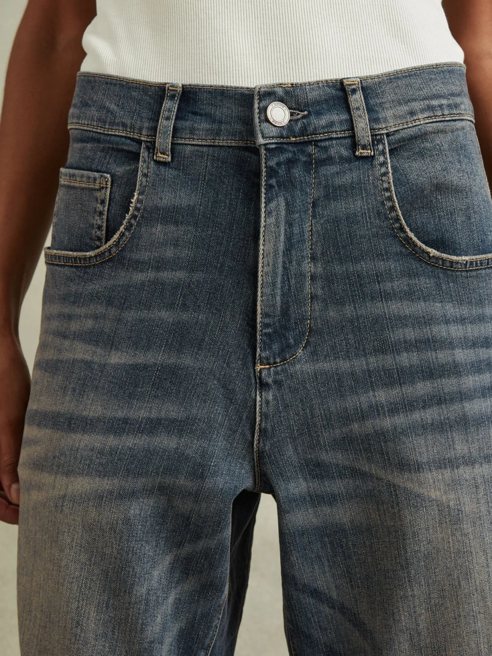 Reiss Mahni Jeans Cotton Plain, view 4