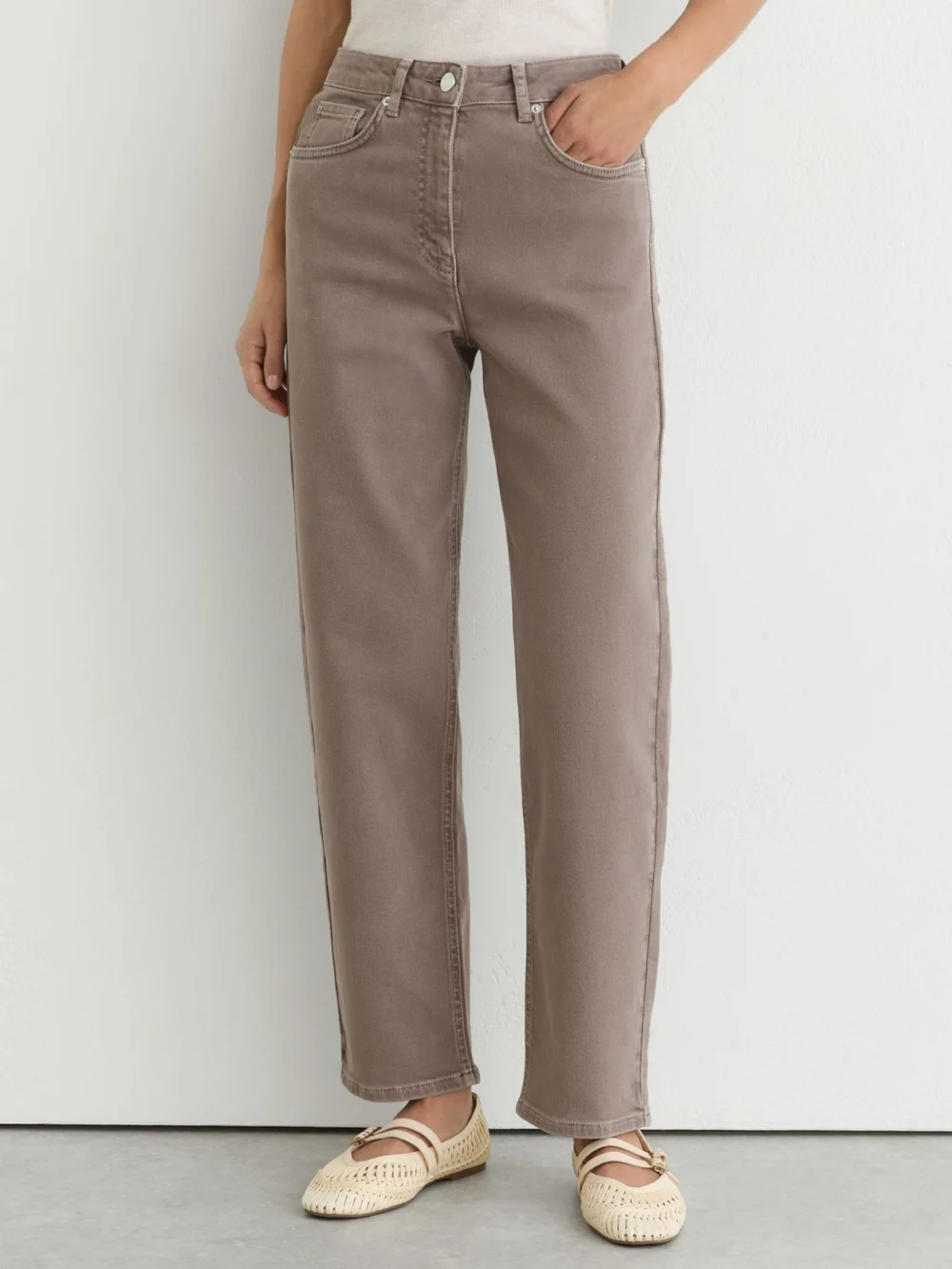 Reiss Mauve Neutral Mid-rise Straight-leg Jeans, view 4