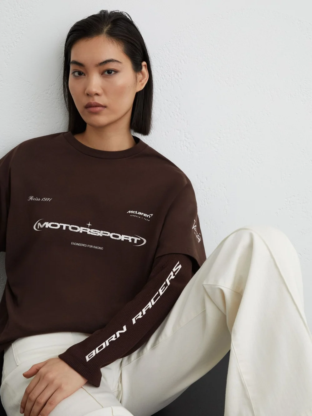 Reiss McLaren X McLaren F1 Team Racing Double-layer Relaxed T-shirt -fit, Chocolate Brown, view 4