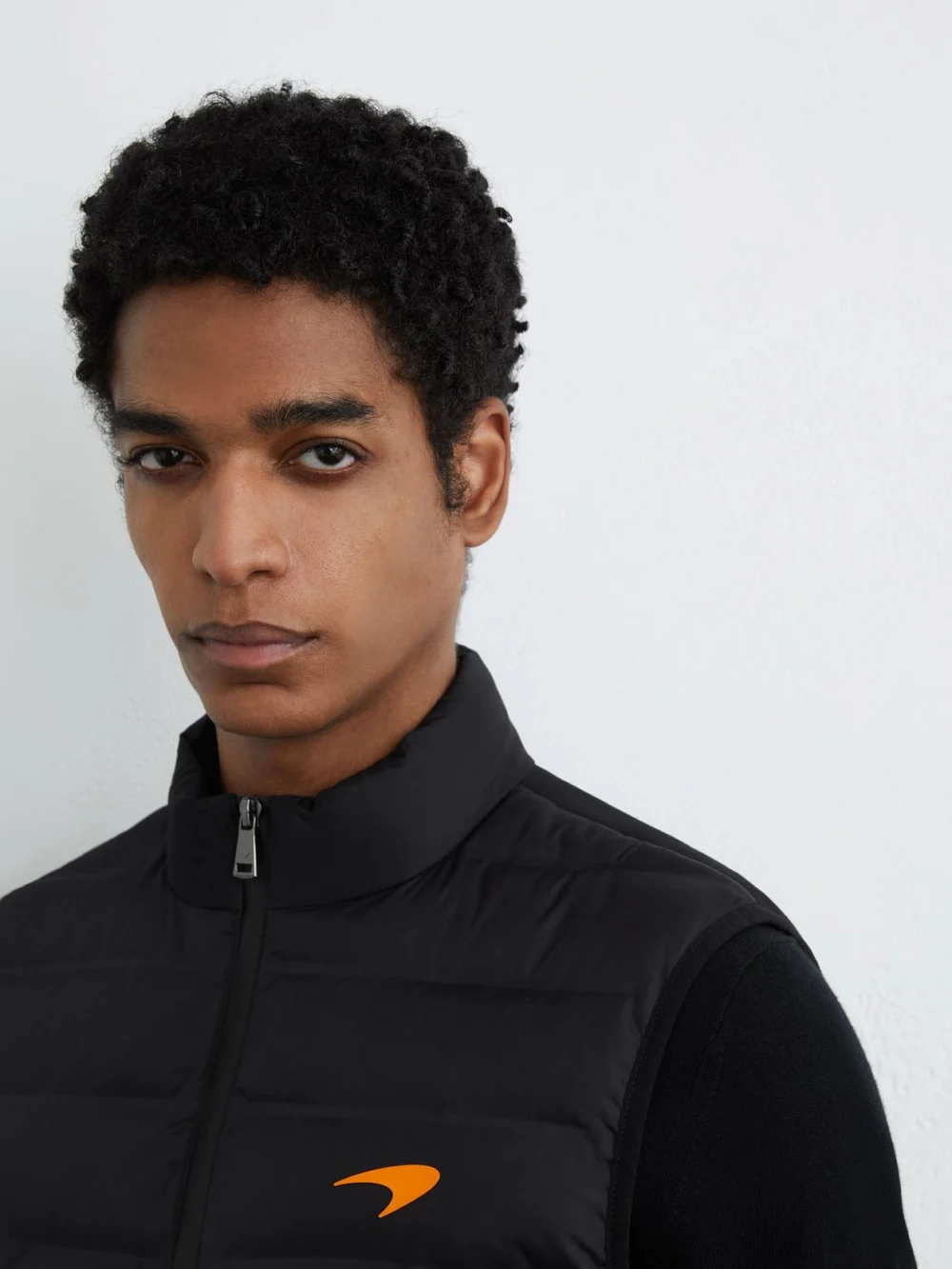 Reiss McLaren X McLaren F1 Team Racing Hybrid Quilted Gilet, Black, view 4
