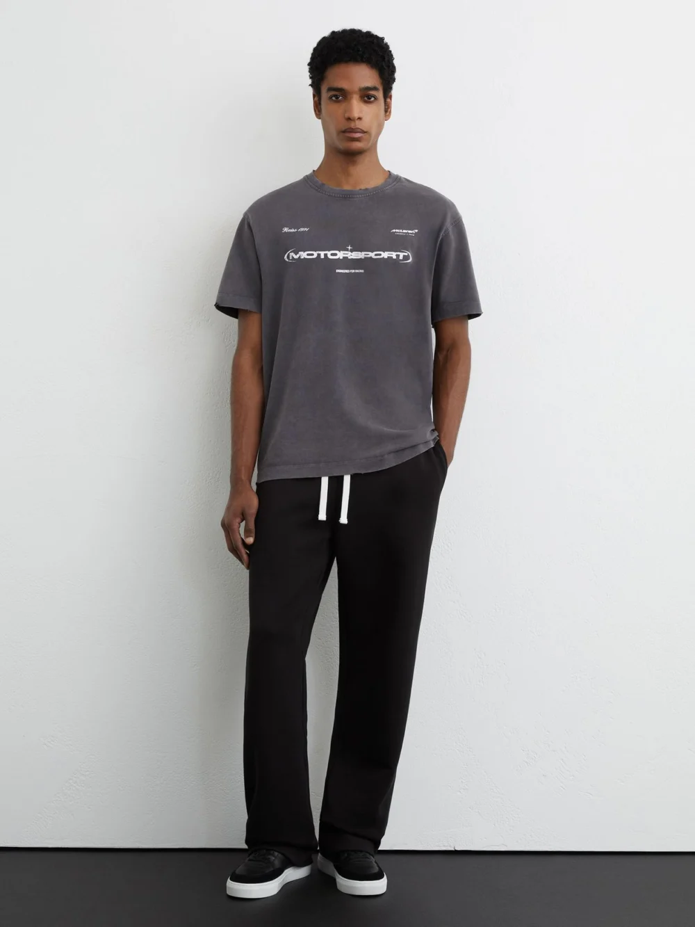 Reiss McLaren X McLaren F1 Team Racing Motorsport Washed T-shirt -fit, Black, view 3