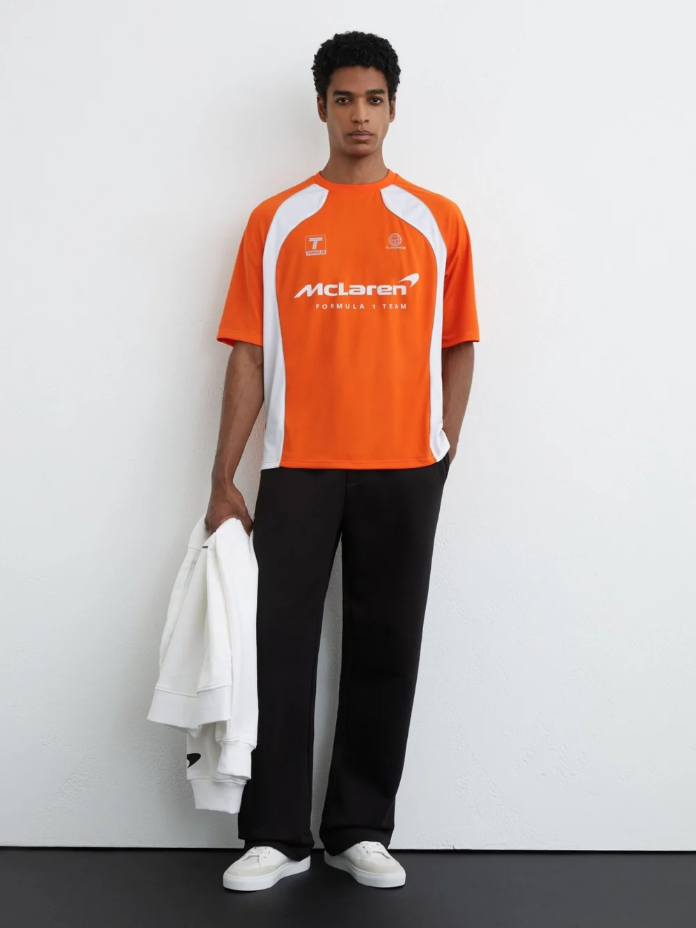 Reiss McLaren X McLaren F1 Team Racing Relaxed Contrast Driver T-shirt -fit, Papaya Orange, view 4