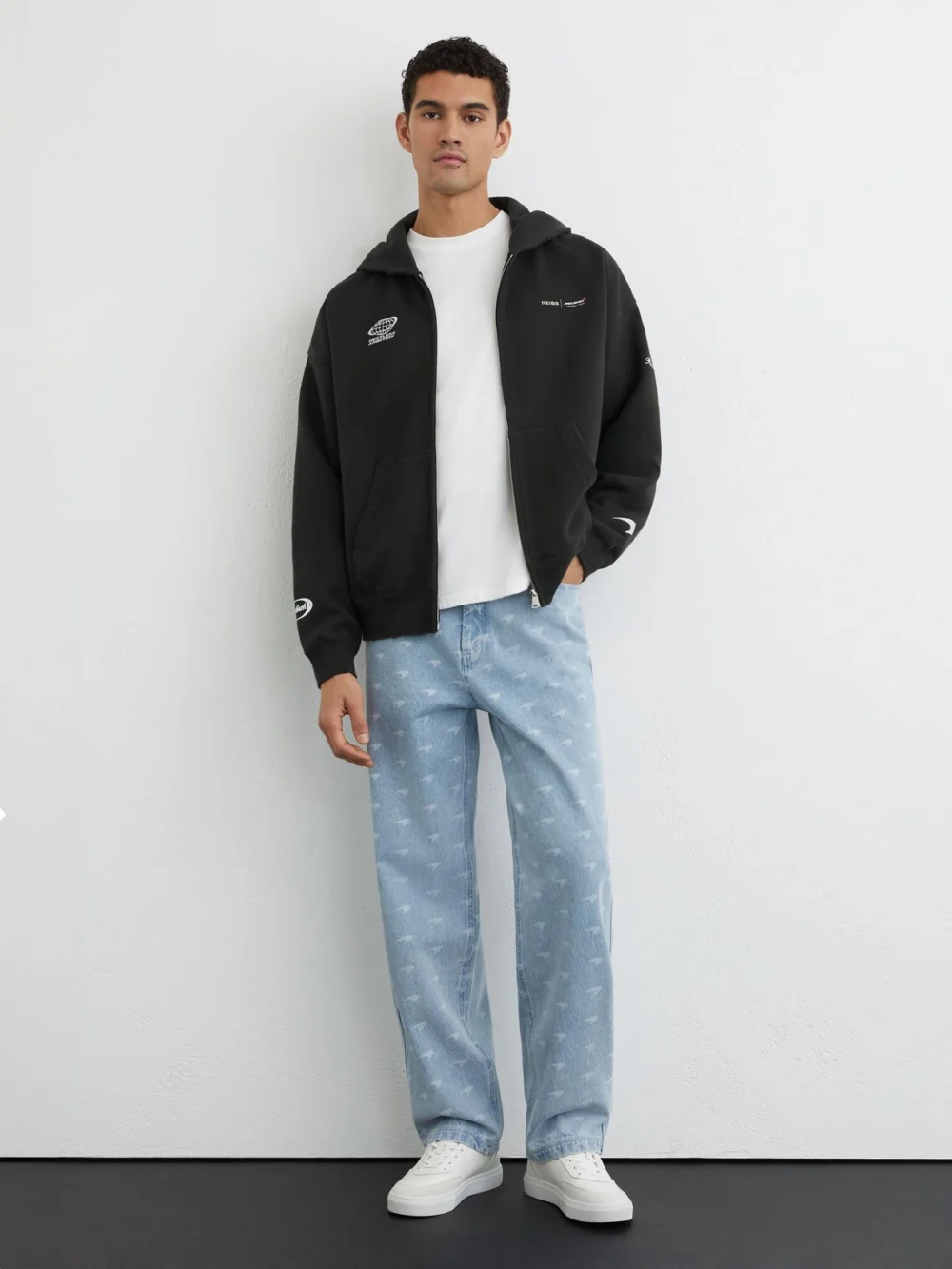 Reiss McLaren X McLaren F1 Team Racing Zip-through Hoodie -fit, Washed Black, view 4