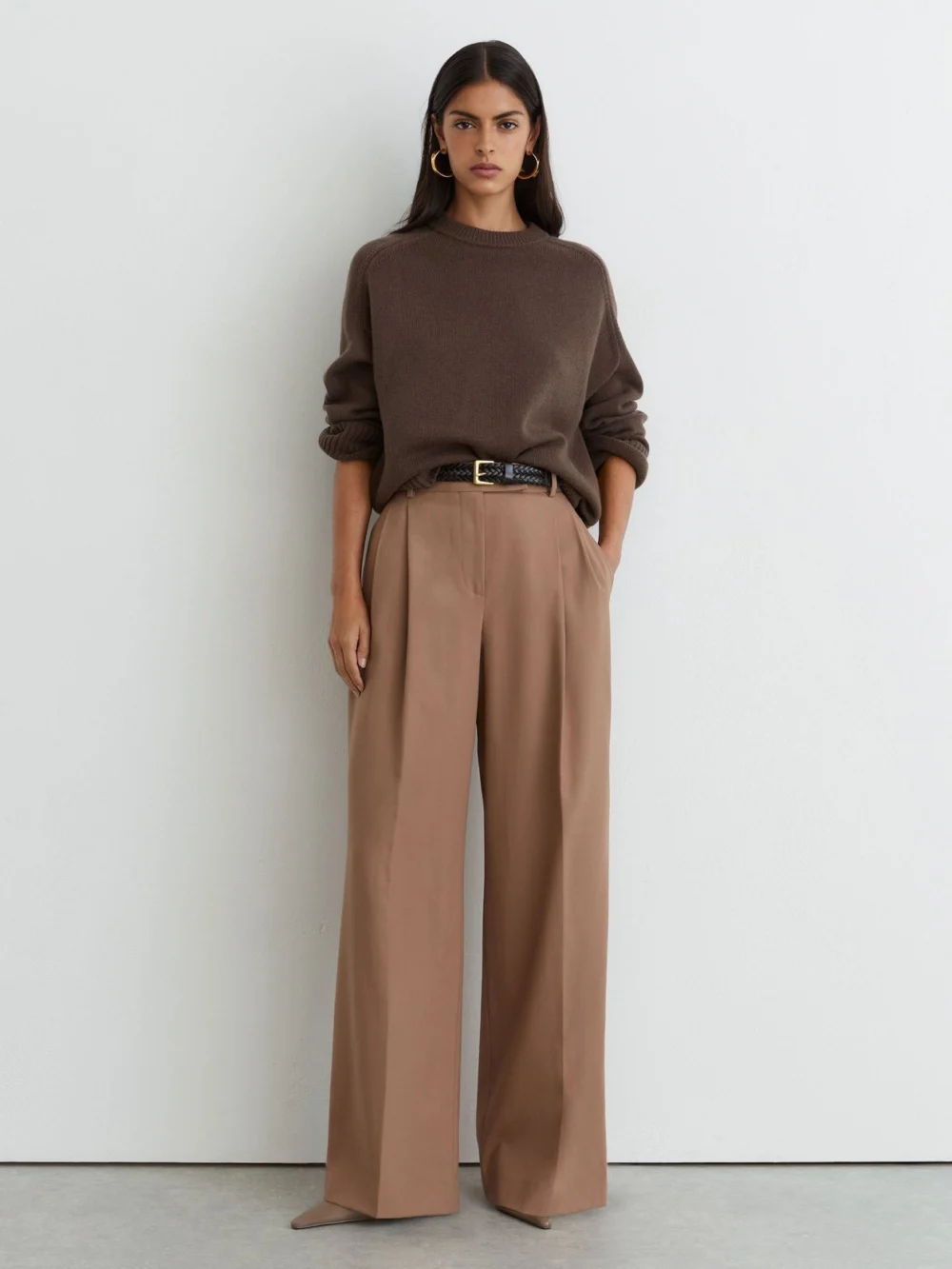 Reiss Mocha Brown Wool-cashmere Crew-neck Raglan Jumper, view 3