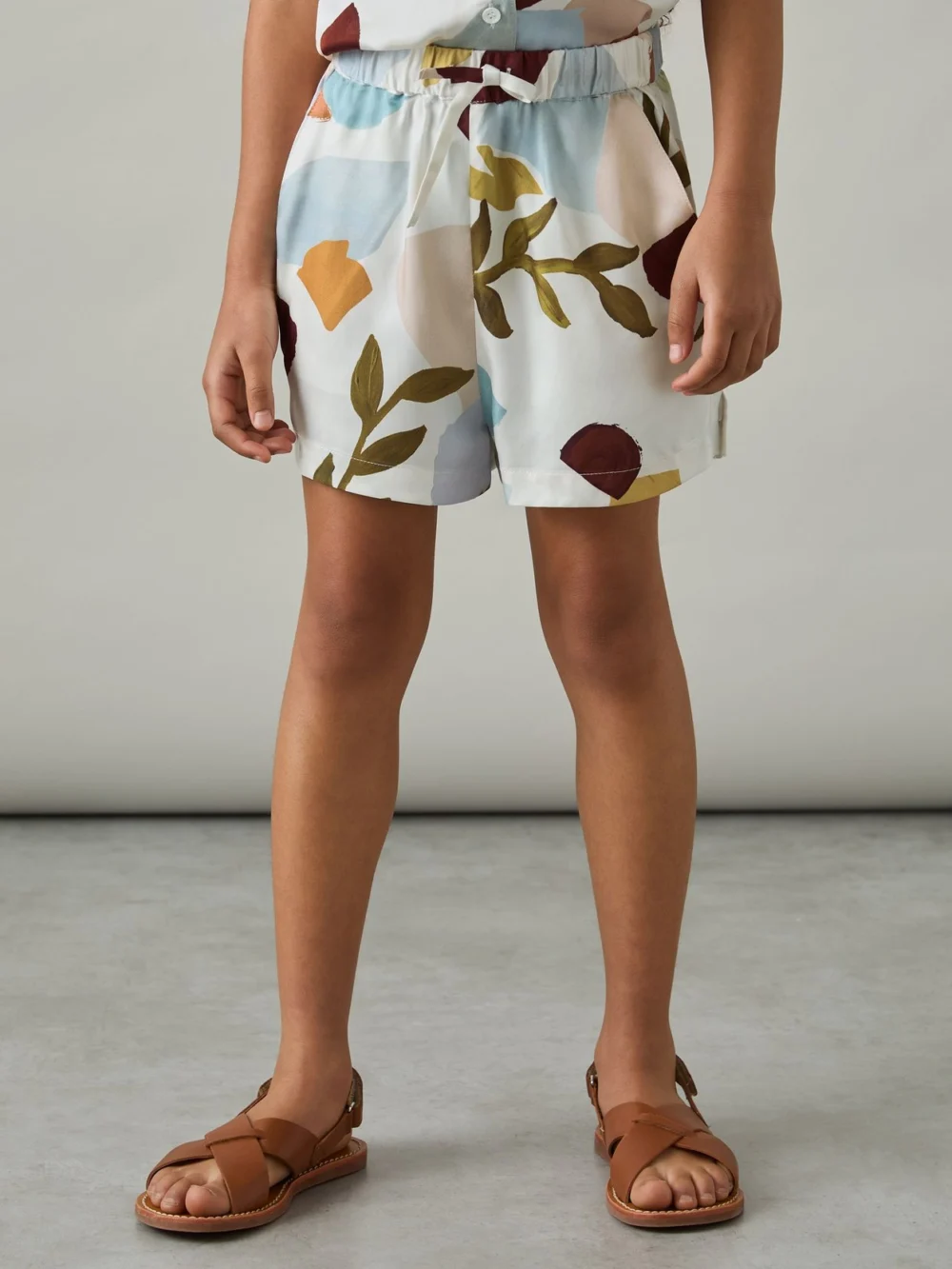Reiss Multi Printed Drawstring-waist Shorts,, view 3