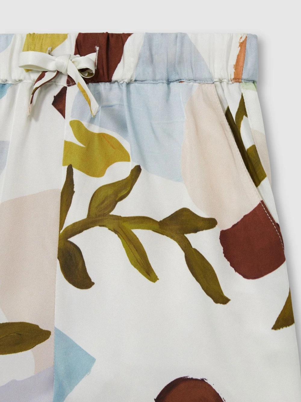 Reiss Multi Printed Drawstring-waist Shorts,, view 4