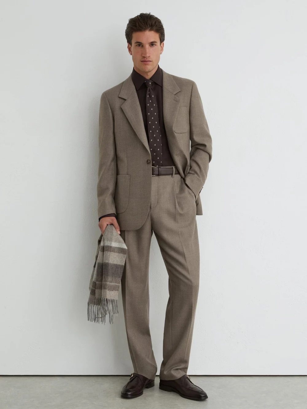 Reiss Mushroom Brown Terrain Classic Fit Wool-blend Twill Single-breasted Suit Blazer Relaxed-fit, view 4