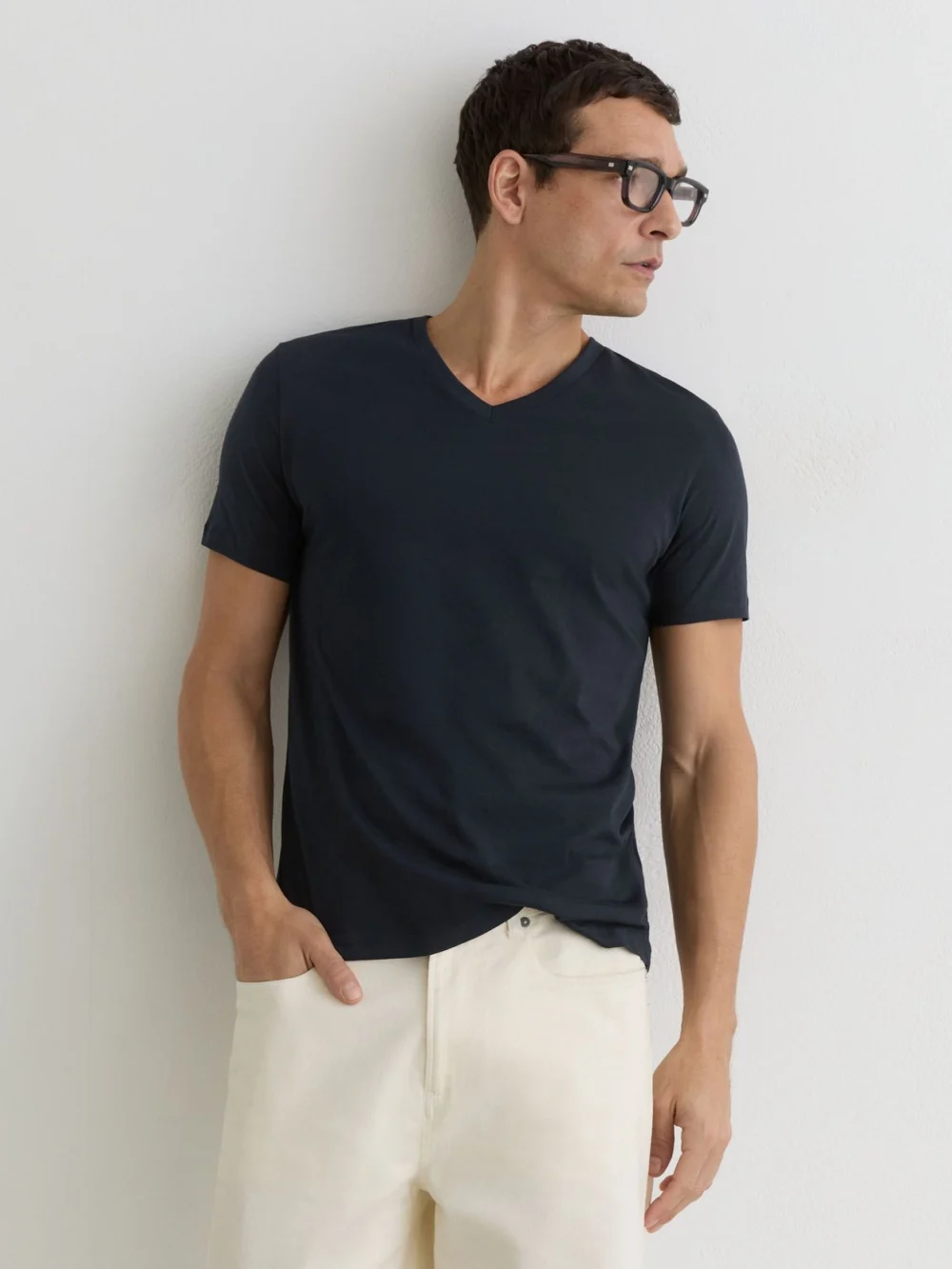 Reiss Navy Cotton V-neck Tailored-fit T-shirt, view 3